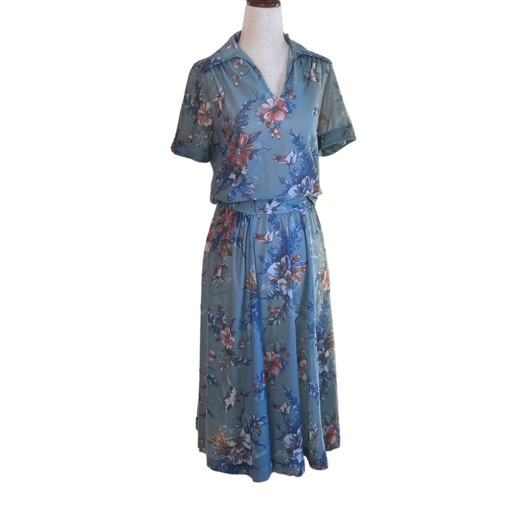 Vintage Take Too Floral Hawaiian Top and Midi Skirt-Sage Green Floral-Women Sz 2